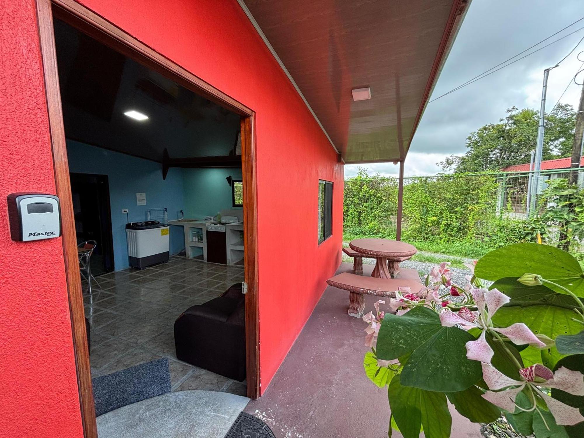 Pura Vida Aparment - Downtown La Fortuna ภายนอก รูปภาพ