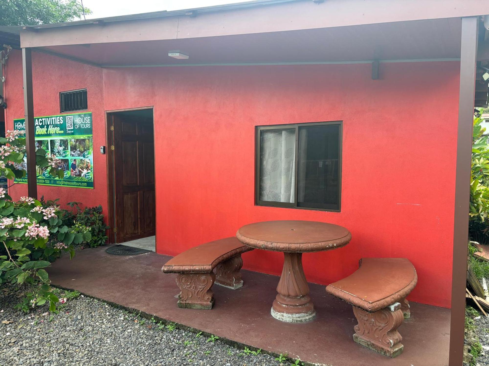 Pura Vida Aparment - Downtown La Fortuna ภายนอก รูปภาพ