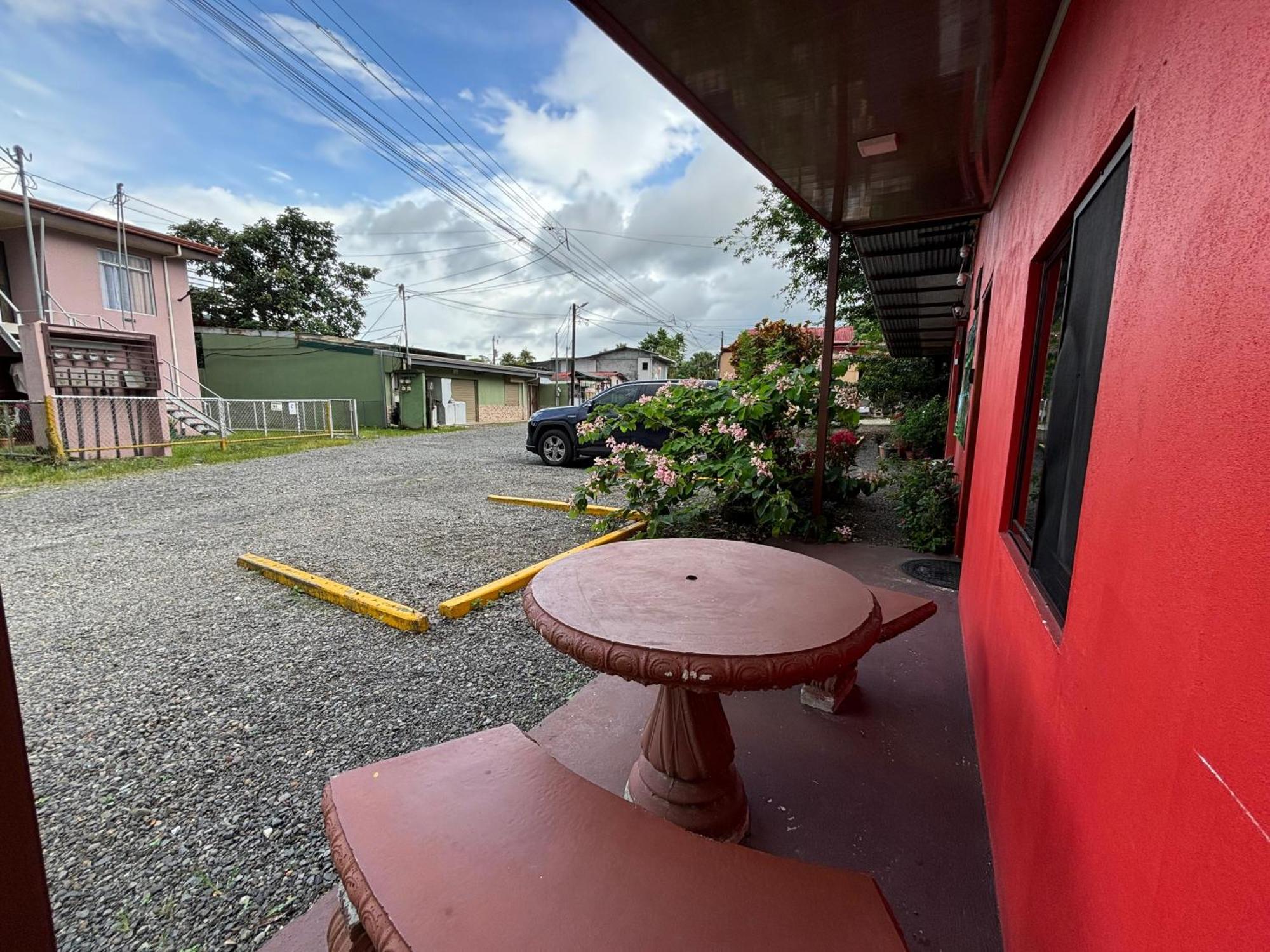 Pura Vida Aparment - Downtown La Fortuna ภายนอก รูปภาพ