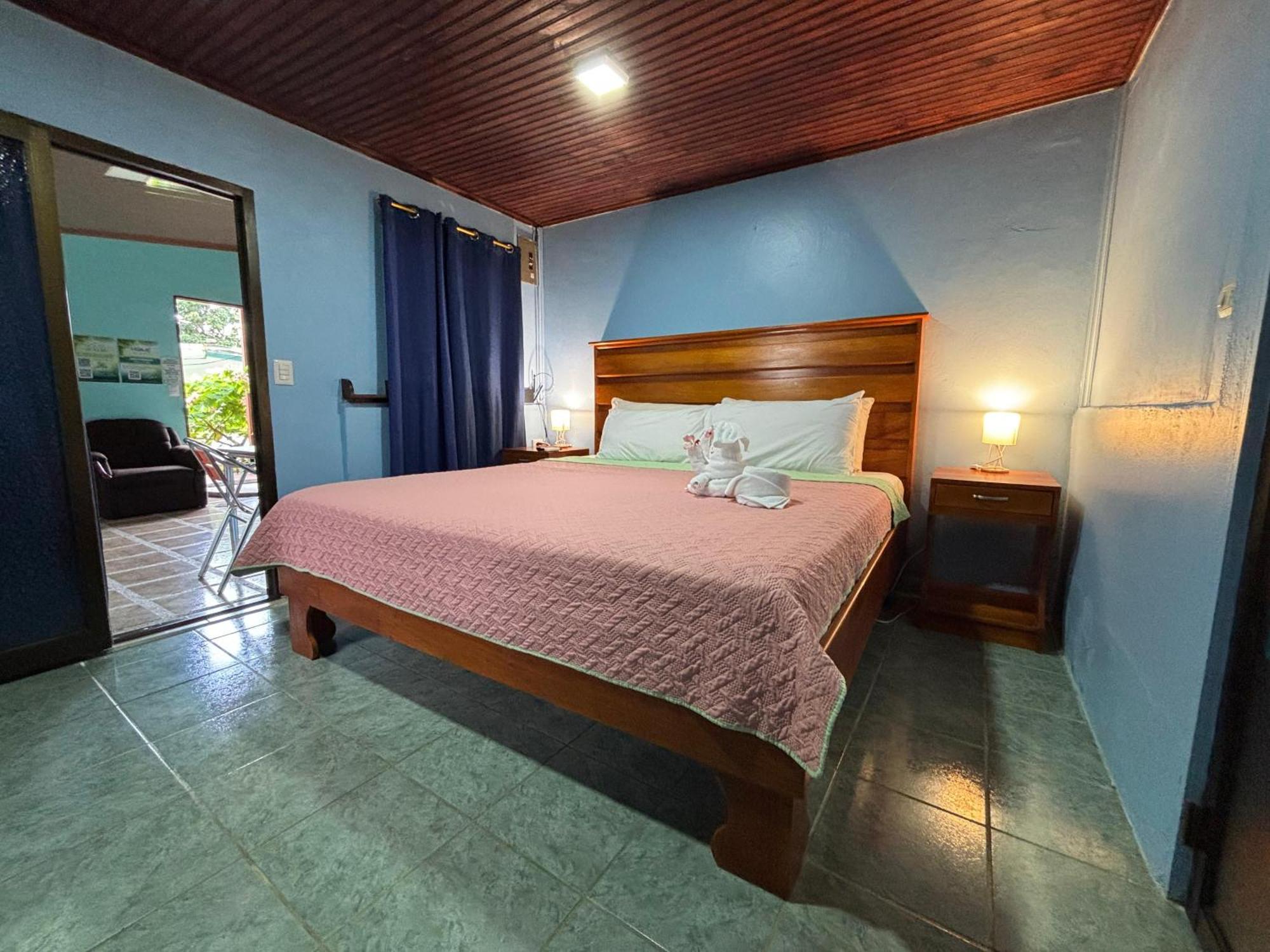 Pura Vida Aparment - Downtown La Fortuna ภายนอก รูปภาพ